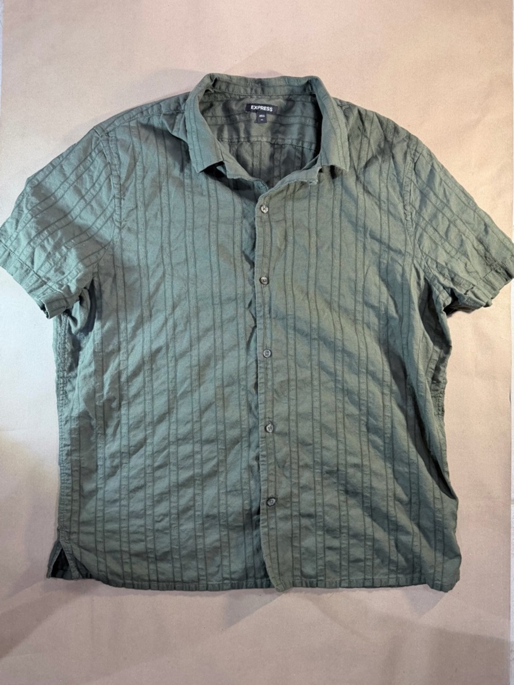 Express Short‑Sleeve Button‑Up Shirt – Men’s XL Green - 100% Cotton